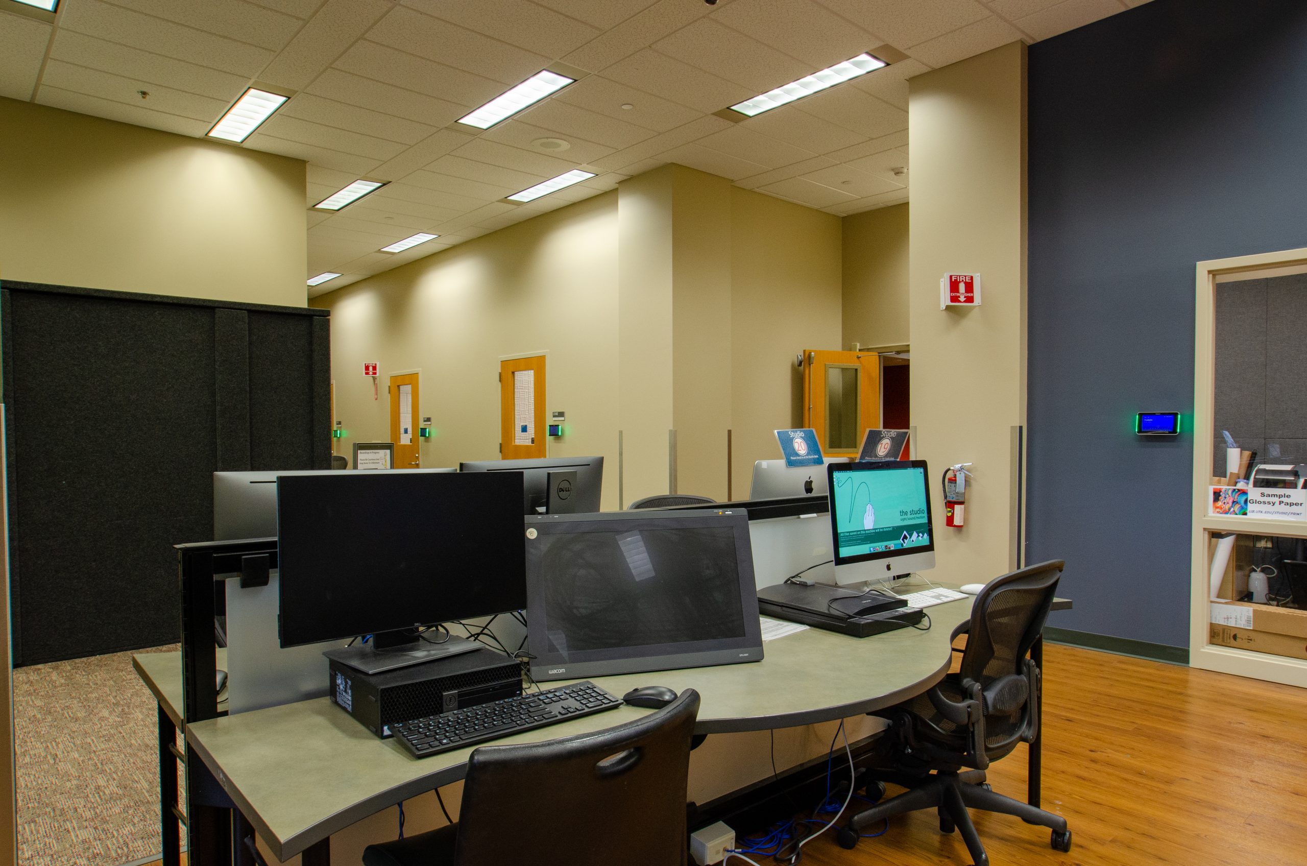 graphic design workstation the studio at hodges library